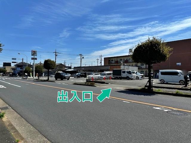 真栄レジデンス駐車場の駐車場写真