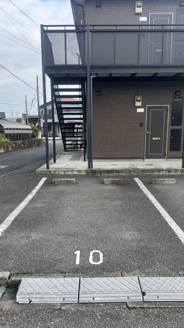 石原駅前109駐車場の駐車場写真