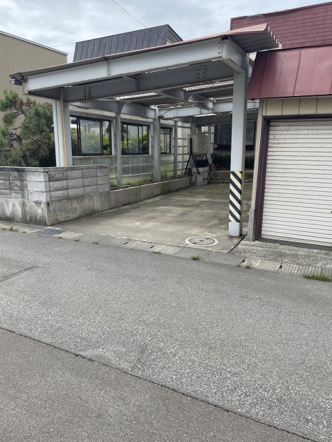 筒井2丁目11-8駐車場の駐車場写真