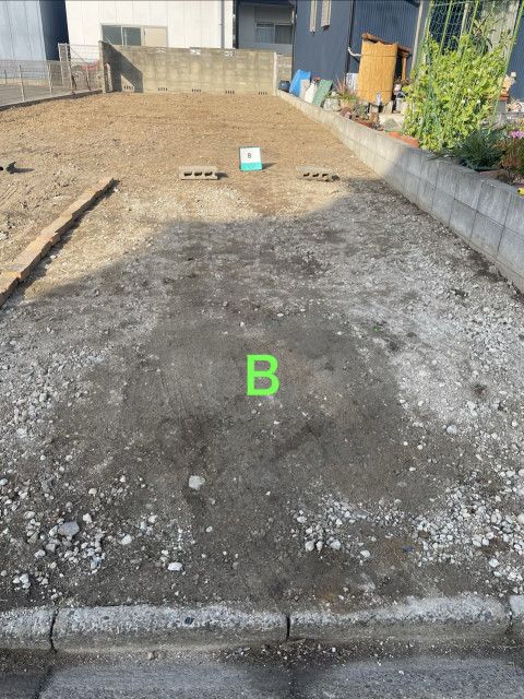 北区駒止町1丁目92-2  (24時間駐車場)の駐車場写真