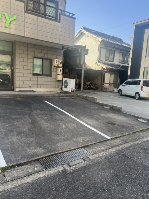 一色新町3丁目1534駐車場の駐車場写真