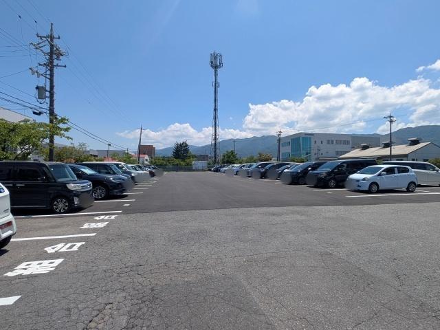 【諏訪湖の花火】8/15 アキッパ 第二共同精密工業団地臨時駐車場の駐車場写真