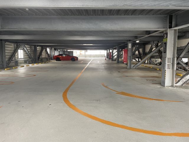 【特別プラン】ラウンドワンスタジアム 沖縄・宜野湾店  第2駐車場の駐車場写真