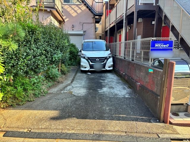 駐車場写真2