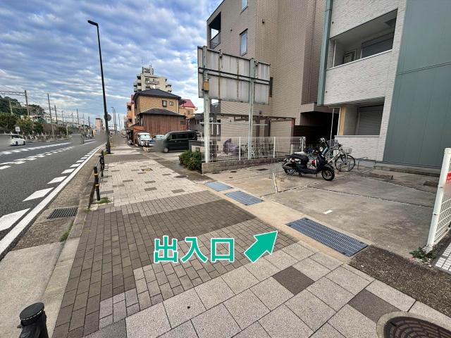 ワコーレヴィータ神戸須磨浦通敷居内駐車場の駐車場写真