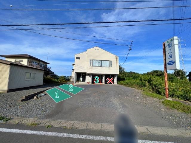 髪工房×アキッパ駐車場の駐車場写真