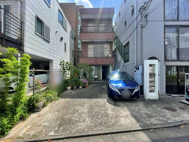 駐車場写真2
