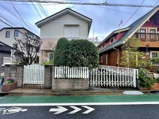 [b9346]小日向2丁目2 個宅アキッパ駐車場の駐車場写真