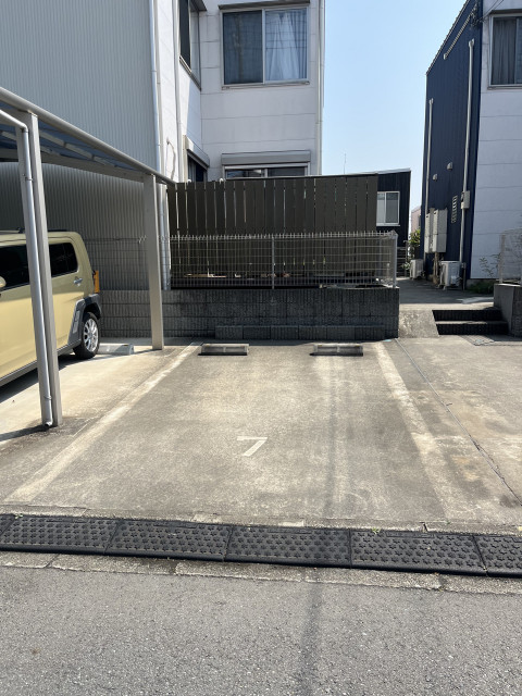 ブレッザモール駐車場（7番）の駐車場写真