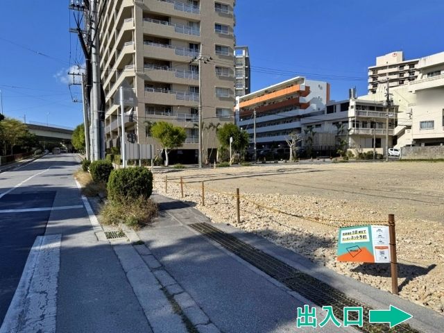 古波蔵3丁目空き地駐車場の駐車場写真