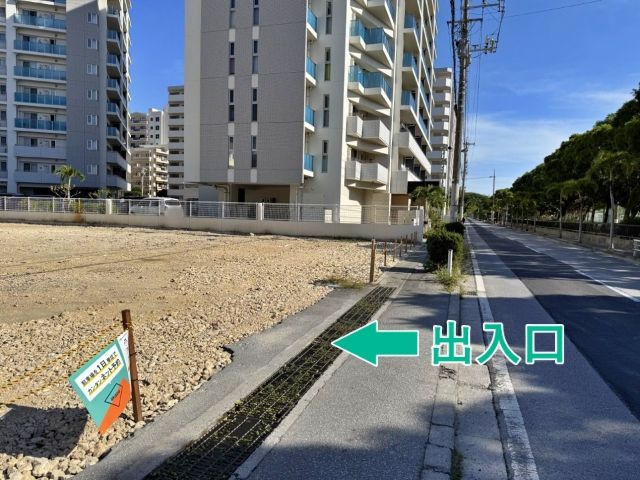 古波蔵3丁目空き地駐車場の駐車場写真