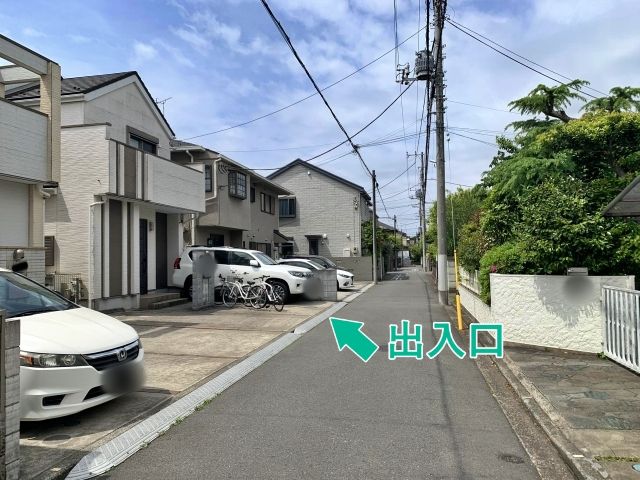 新吉田東5 新田中学校付近駐車場【2】の駐車場写真