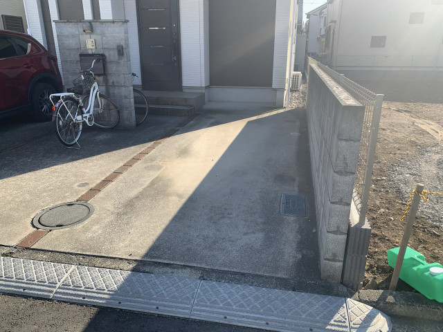 新吉田東5 新田中学校付近駐車場【2】の駐車場写真