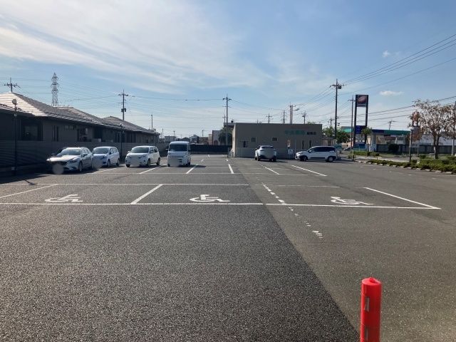 えびすさまクリニック駐車場の駐車場写真