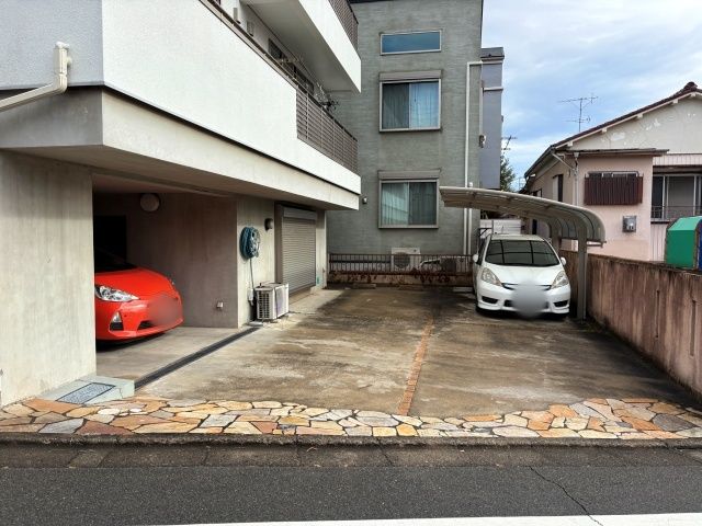 駐車場写真2