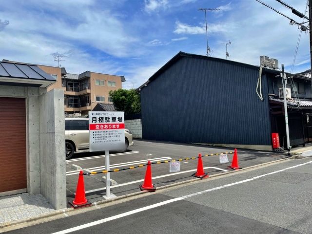 ＊東山本町五丁目ガレージの写真