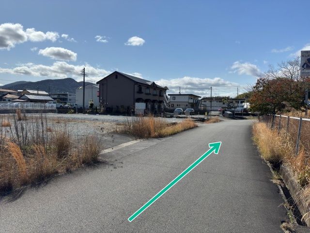 Royal Estate（ロイヤルエステート）駐車場の駐車場写真