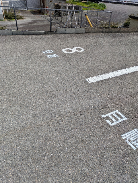 御幸郵便局前駐車場の駐車場写真