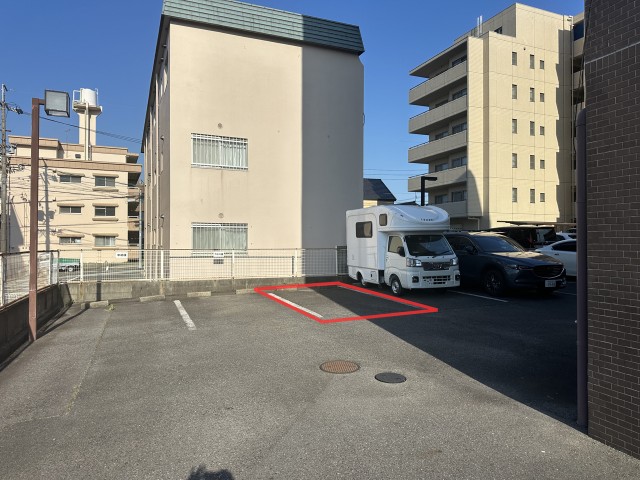 ラ・メゾン藤ヶ丘 アキッパ駐車場の駐車場写真