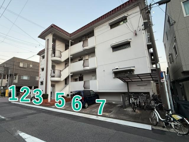 片坂町3丁目37-37 第2コーポ小川☆アキッパ駐車場の駐車場写真