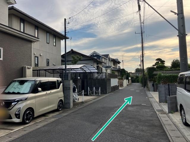 亀甲台町1-16-7駐車場の駐車場写真