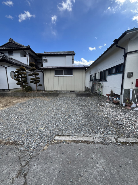 辰野1744-9駐車場の駐車場写真