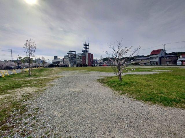防災公園駐車場【淡路島まつり公式駐車場】の駐車場写真