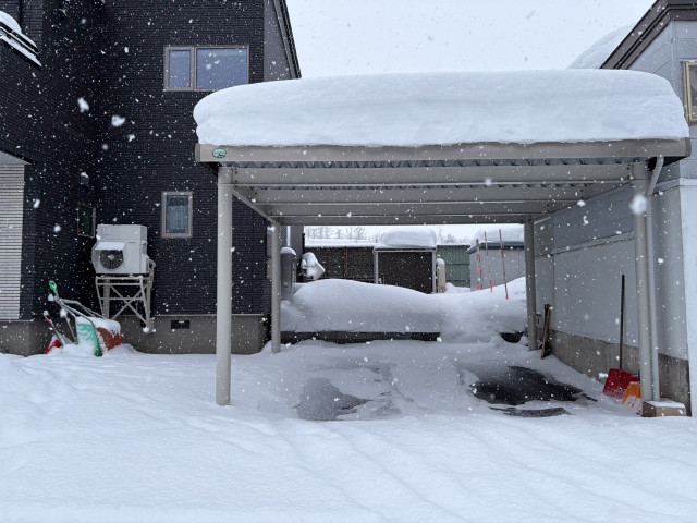 【土日祝限定】札幌ドーム徒歩圏内⭐︎月寒東1条18丁目2-9個人宅駐車場の駐車場写真