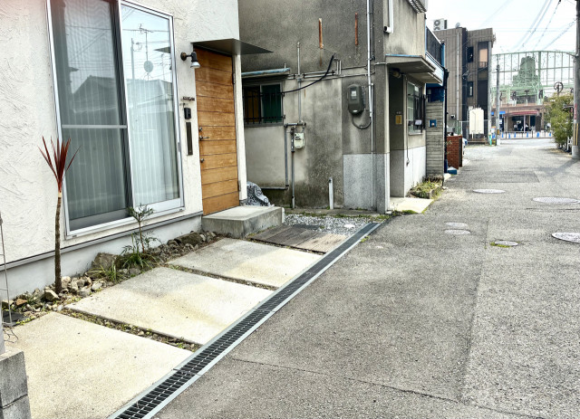 伊加賀南町4-22駐車場の駐車場写真