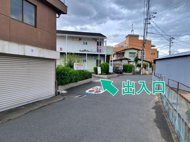 ○山田モータープール【バック駐車不可】の駐車場写真