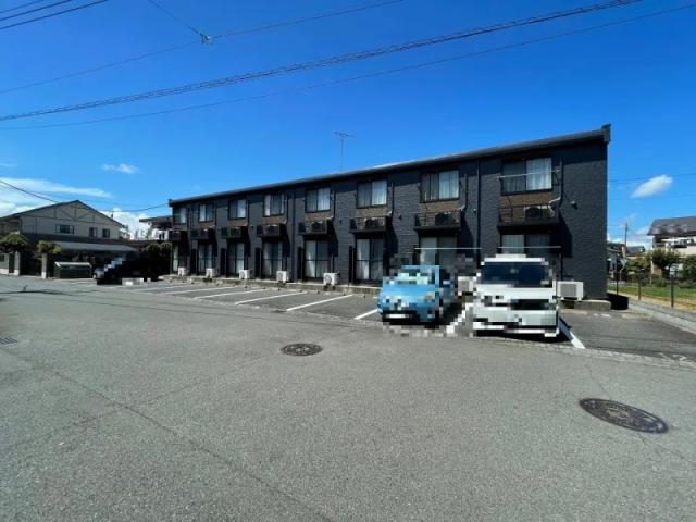 レオパレス明良駐車場【28528】の駐車場写真