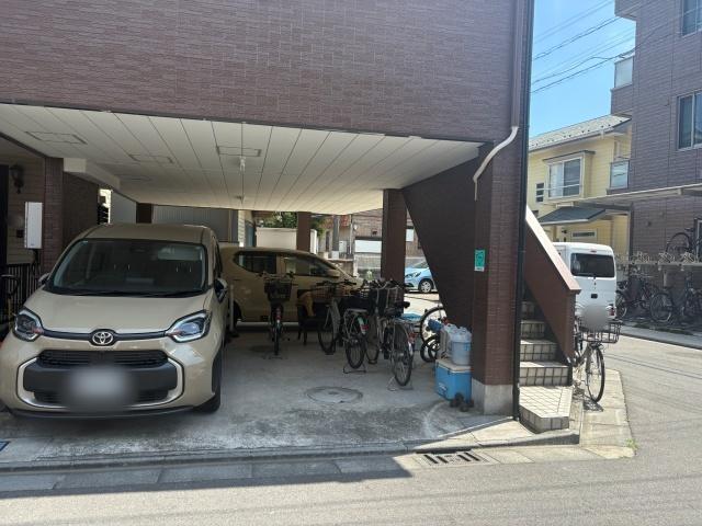 駐車場写真2