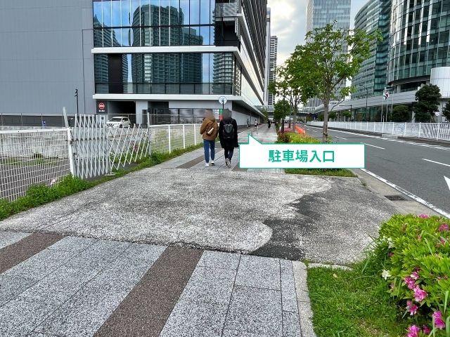 横浜グランゲート【機械式/全高155cm以下/土日祝のみ：9:00～22:00】の駐車場写真