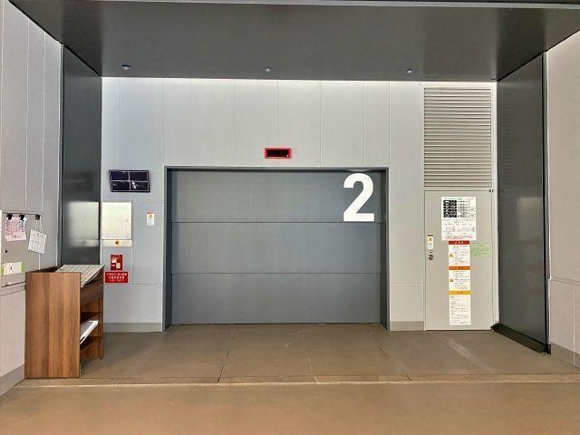 横浜グランゲート【機械式/全高155cm以下/土日祝のみ：9:00～22:00】の駐車場写真