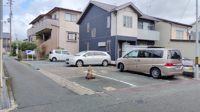 駐車場写真2