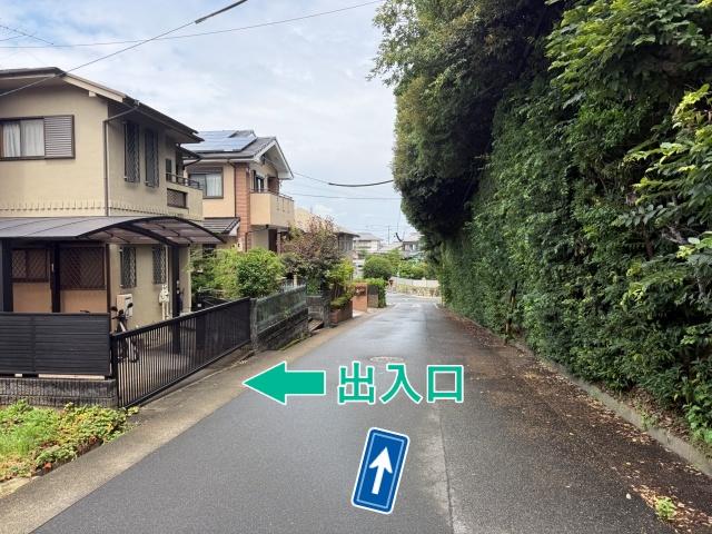 下山町2丁目47-6☆アキッパ駐車場【土】の駐車場写真