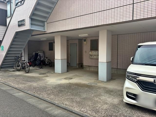 幸区古市場2丁目110 AKハイム▽アキッパ駐車場の駐車場写真