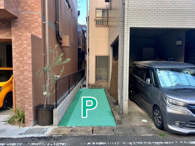 駐車場画像3