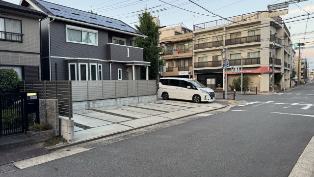 古出来3丁目4-12駐車場の駐車場写真