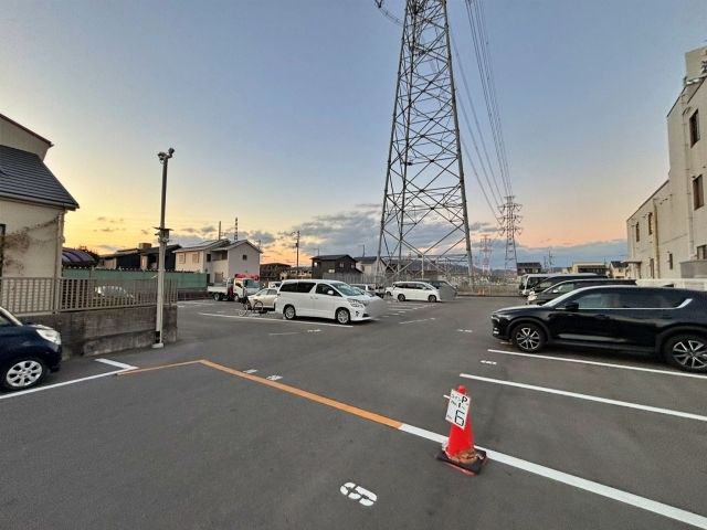 西牧野4-8-20 月極◉アキッパ駐車場の駐車場写真
