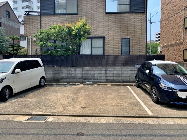 駐車場写真2