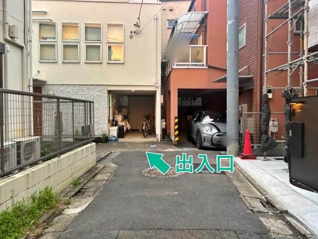 [c10af]下馬1丁目5 個宅アキッパ駐車場の駐車場写真