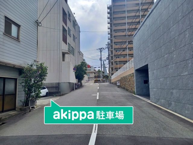 駐車場入口
