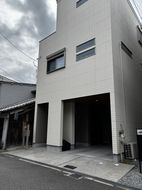 三津屋中2丁目 澤田邸駐車場の駐車場写真
