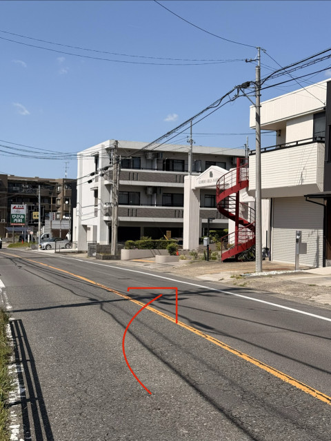 名鉄白土バス停前　駐車場の駐車場写真