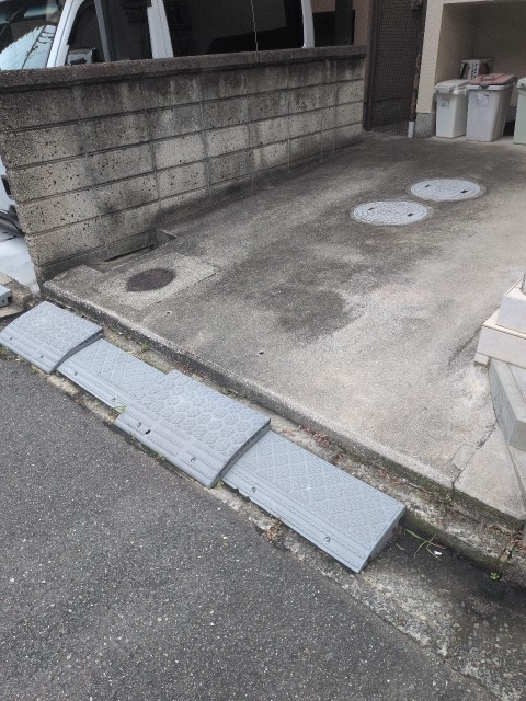 別所7-11-25駐車場の駐車場写真