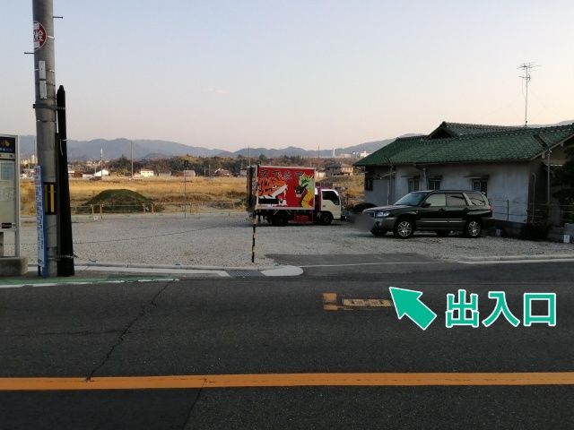 水落バス停前駐車場の駐車場写真