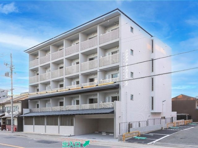 アクアプレイス京都聚楽第駐車場の駐車場写真