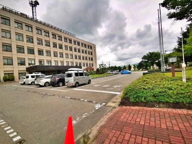 置賜総合支庁駐車場【よねざわ戦国花火大会2026】の駐車場写真