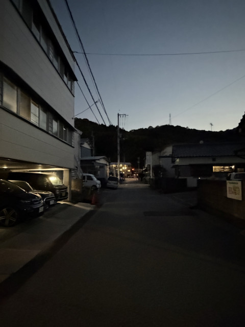 株式会社　喜びフーヅ　駐車場の駐車場写真